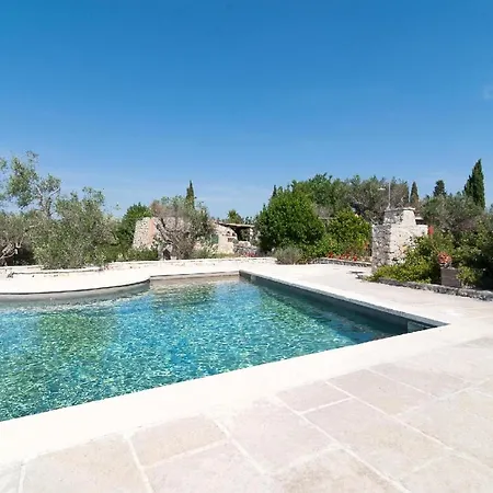 Trullo Ilario Con Piscina Torre Suda